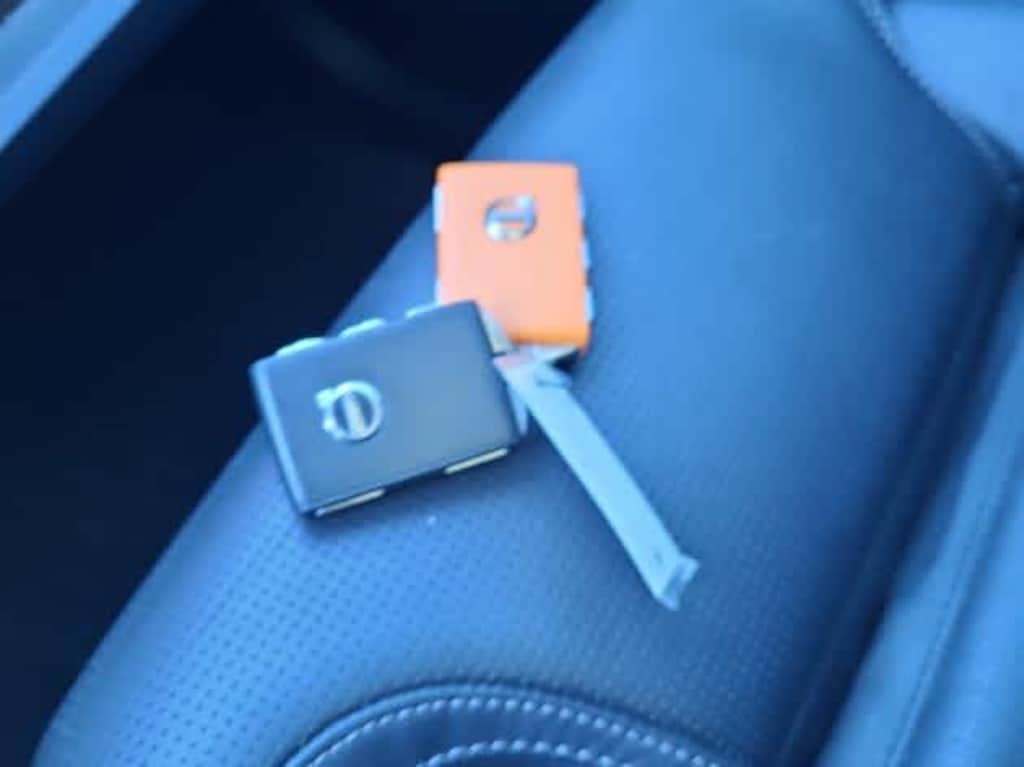 Used 2024 Volvo XC90 plug-in hybrid T8 Ultimate Bright 7-Seater SUV