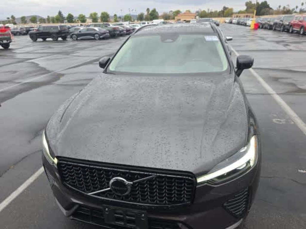 Used 2025 Volvo XC60 B5 Plus SUV