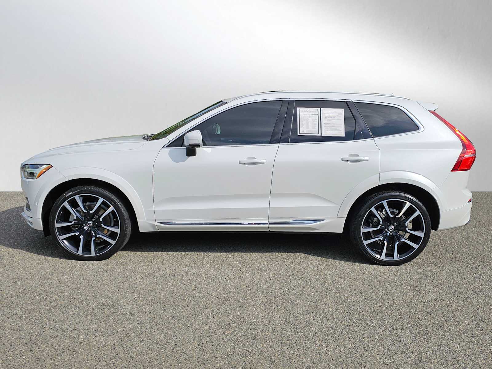 Used 2021 Volvo XC60 Inscription with VIN YV4102RL3M1732374 for sale in Bellevue, WA