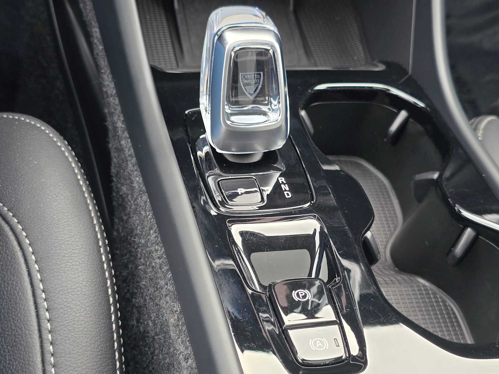 2026 Volvo XC40 Ultra - Photo 30