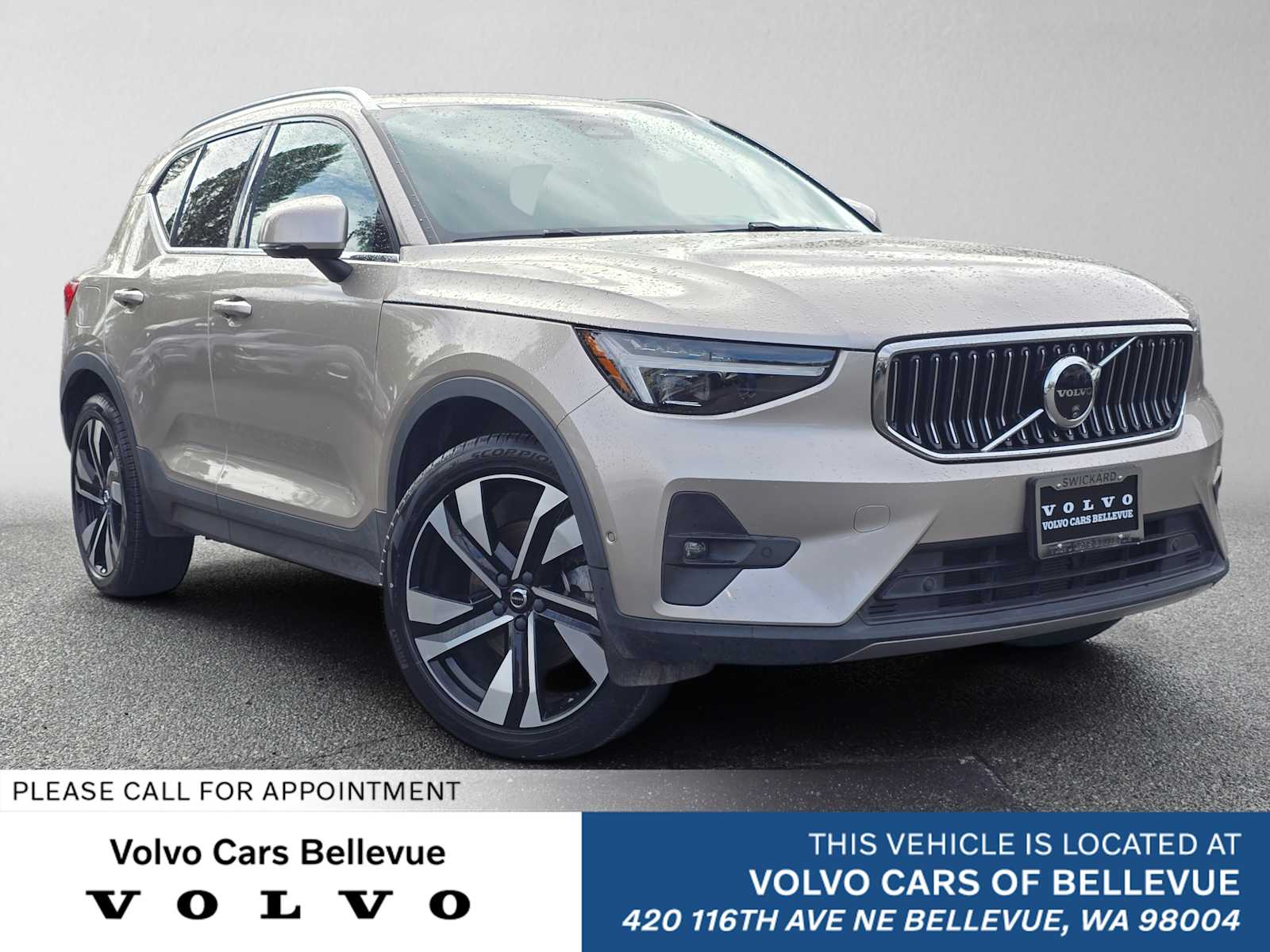 2024 Volvo XC40