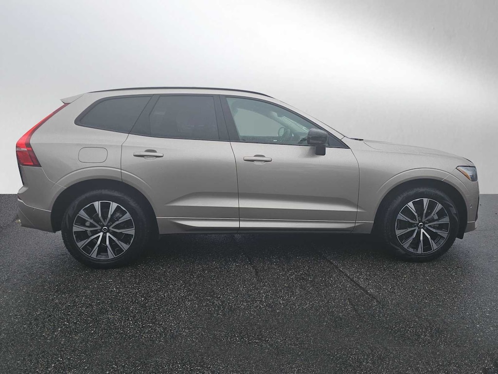 Certified 2025 Volvo XC60 B5 Plus SUV