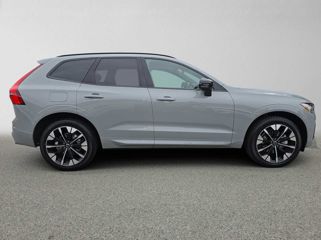 Used 2026 Volvo XC60 B5 Plus SUV