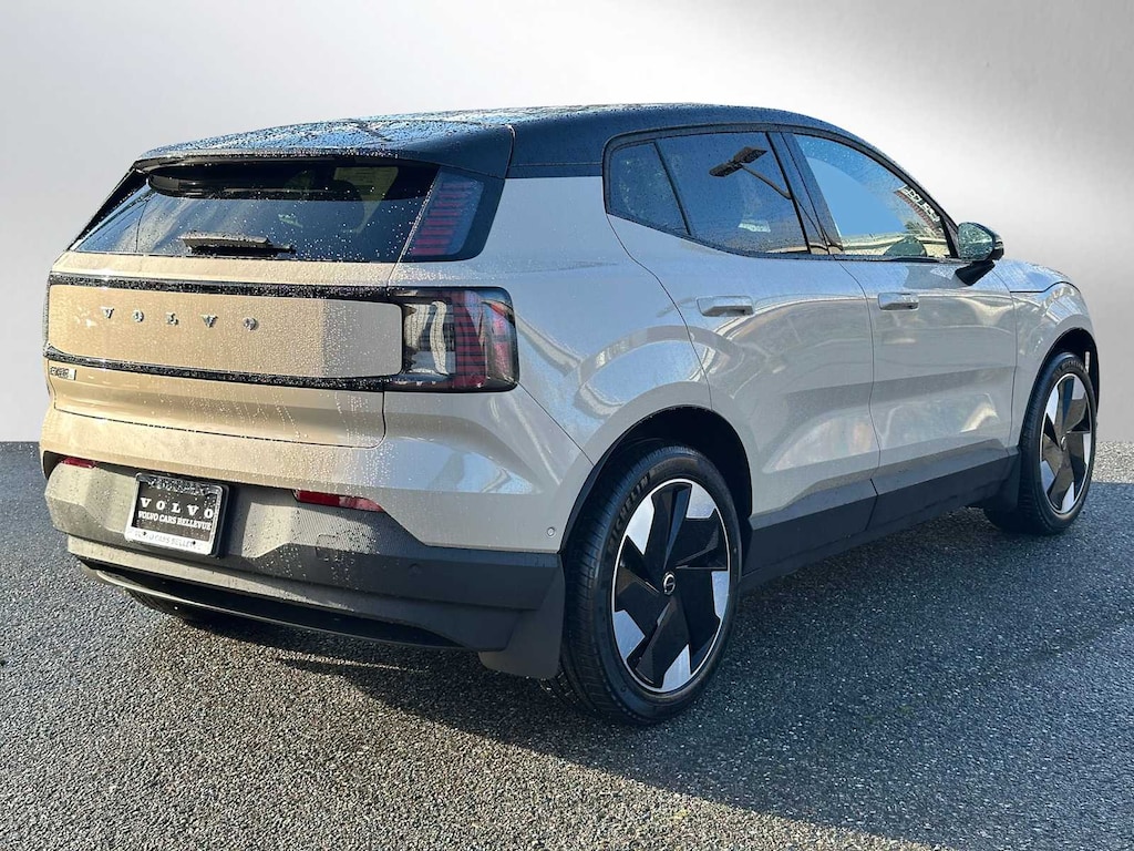 New 2026 Volvo EX30 Twin Motor Ultra SUV