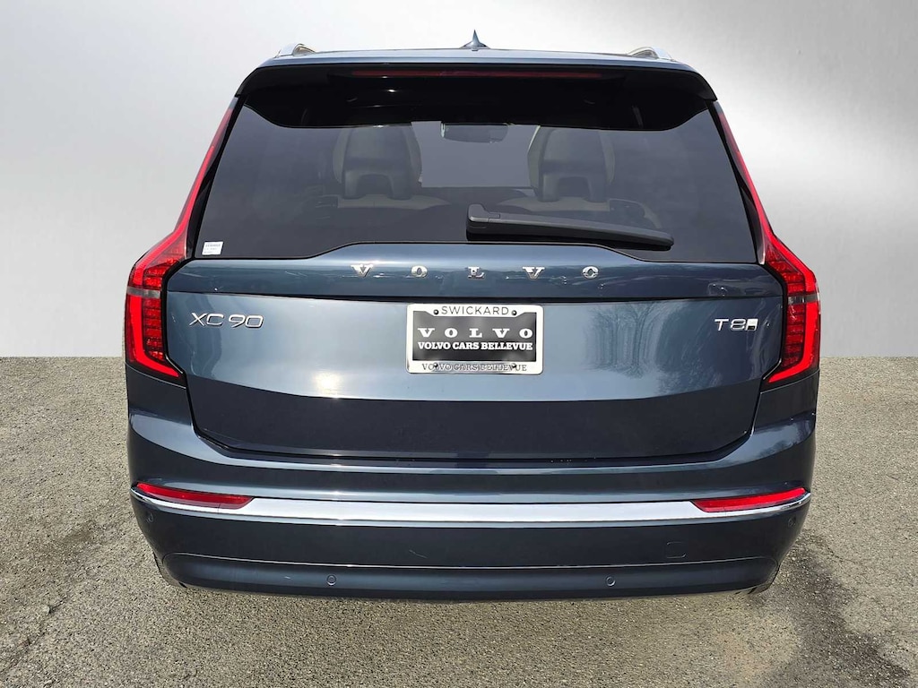 Certified 2025 Volvo XC90 plug-in hybrid T8 (2025.5) Ultra 7-Seater SUV