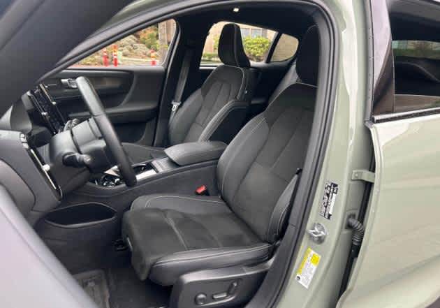 Used 2023 Volvo C40 Ultimate with VIN YV4ED3GM2P2050110 for sale in Bellevue, WA