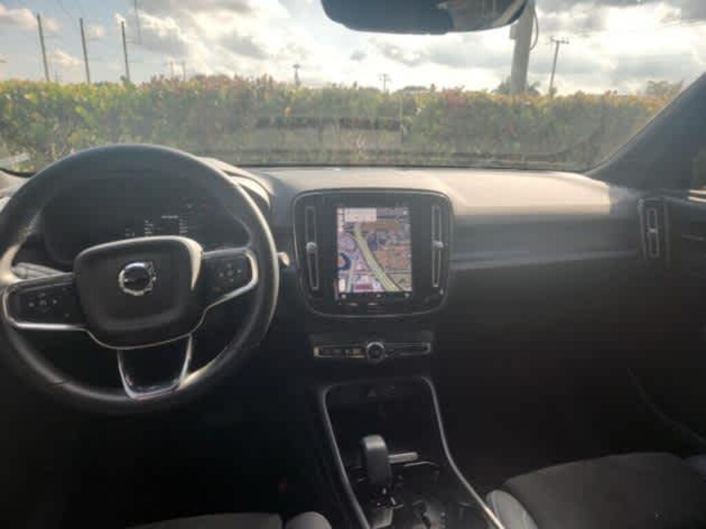 Used 2023 Volvo XC40 Recharge Pure Electric Ultimate SUV