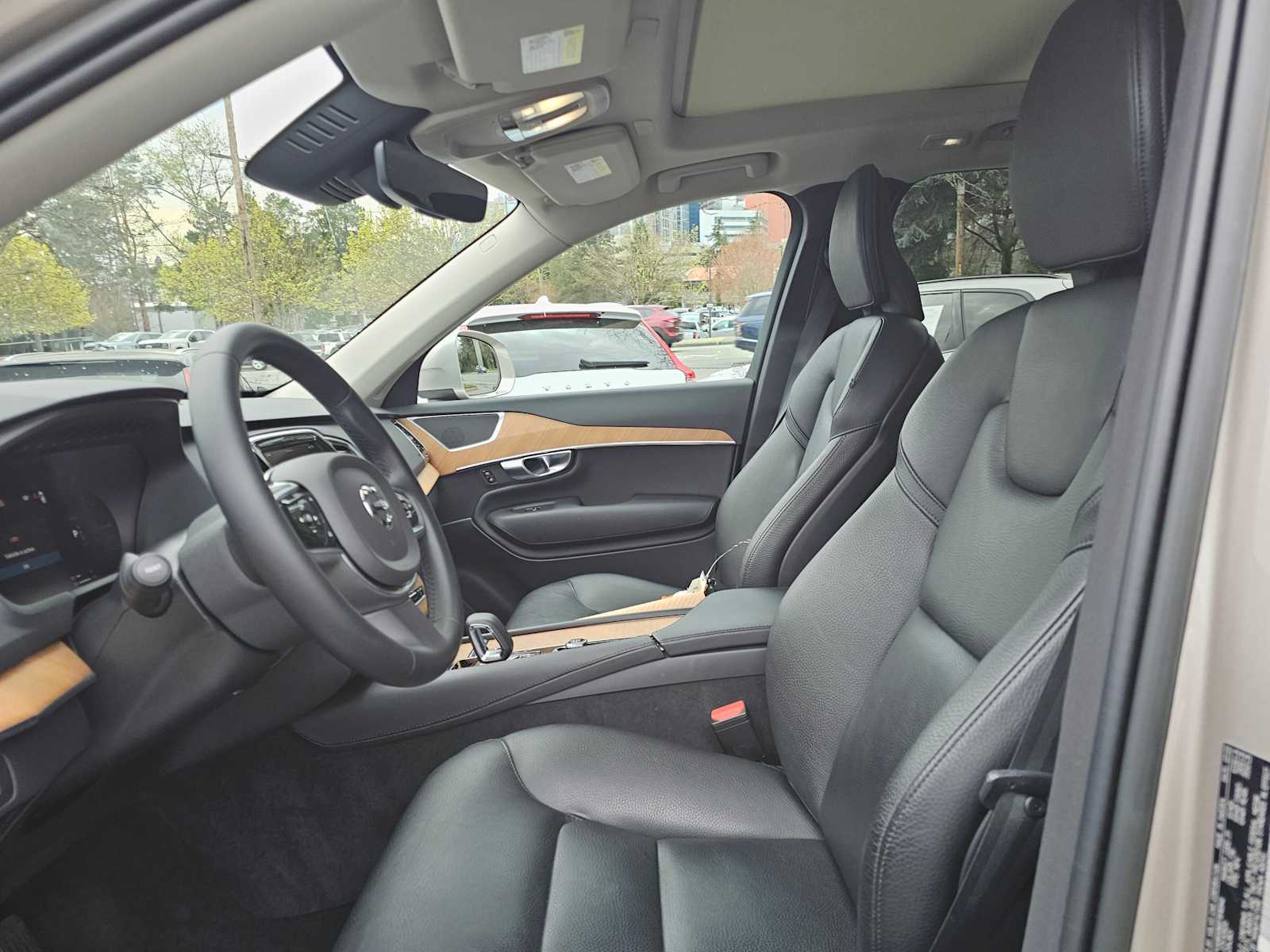 2023 Volvo XC90 Plus - Photo 21