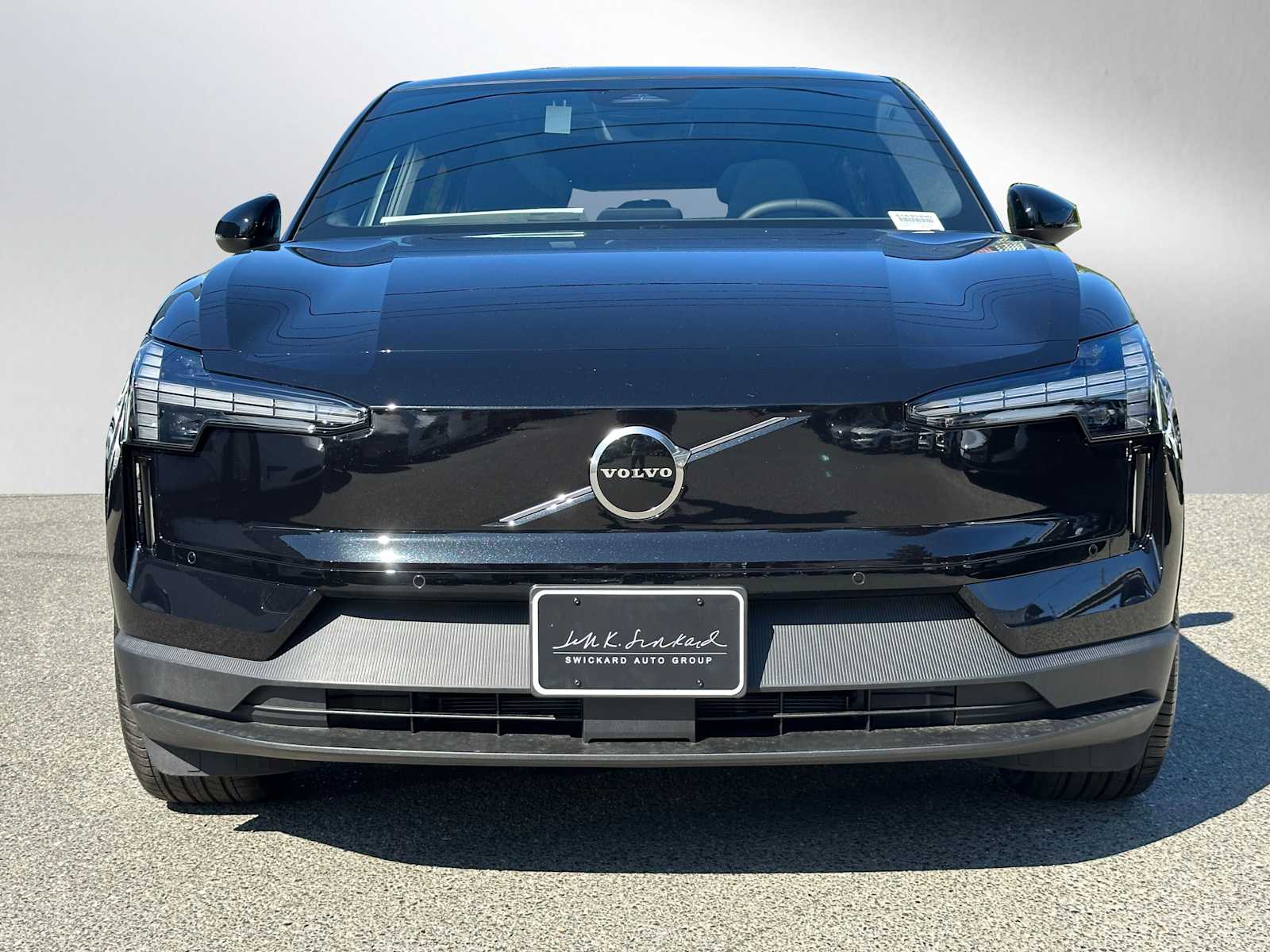 2025 Volvo EX30 Plus - Photo 8