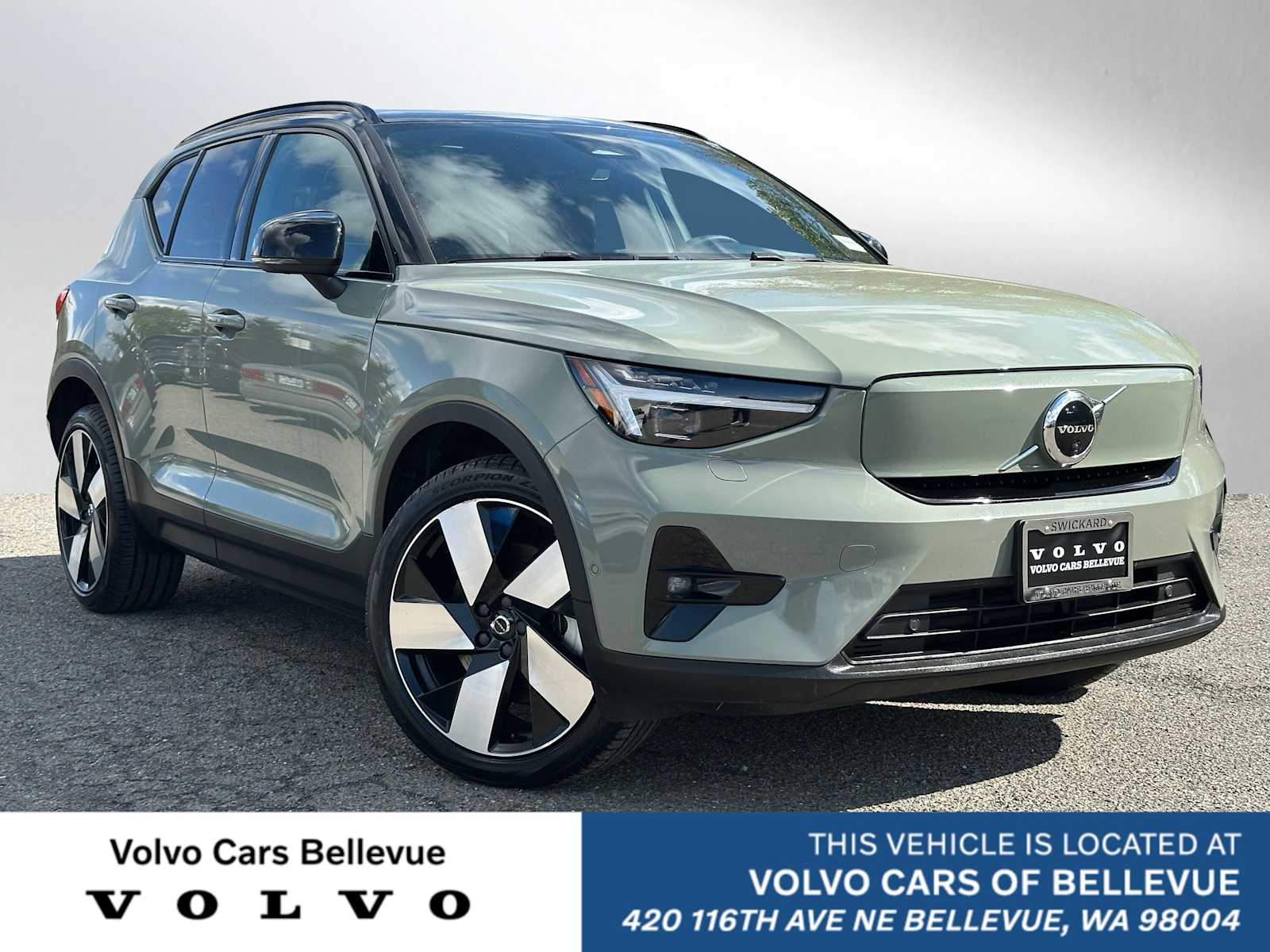 2023 Volvo XC40 P8 Recharge Ultimate AWD's photo