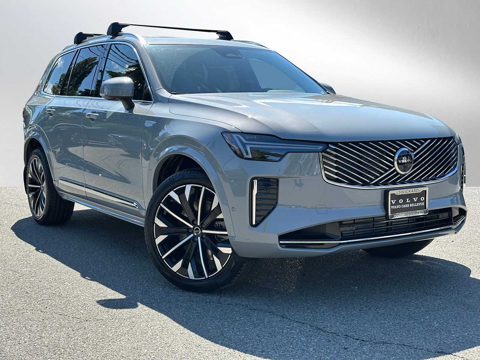 2026 Volvo XC90 T8 Recharge Plus Bright 6-Seater 4WD's photo