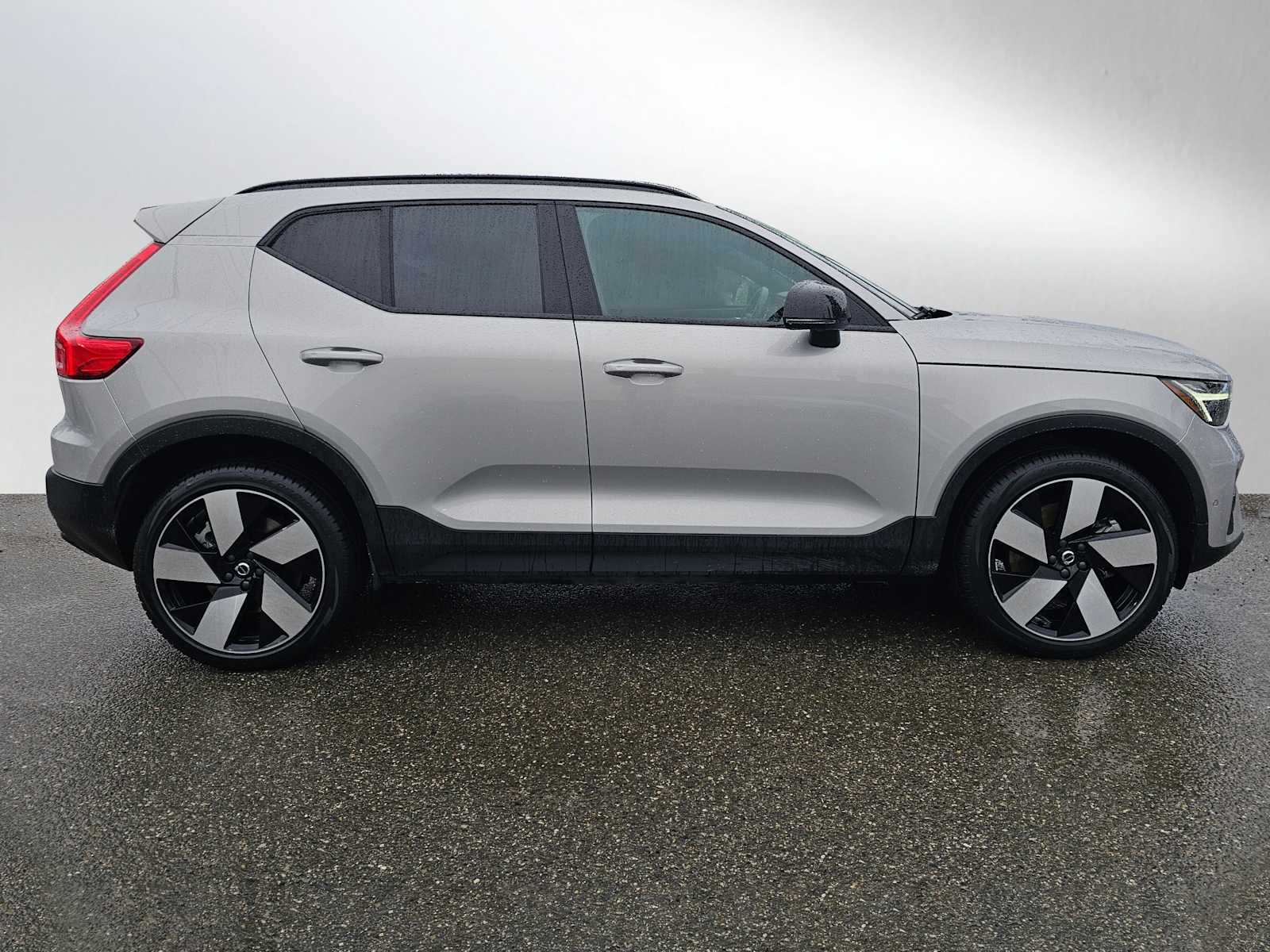 Certified 2023 Volvo XC40 Ultimate with VIN YV4ED3UM3P2018867 for sale in Bellevue, WA