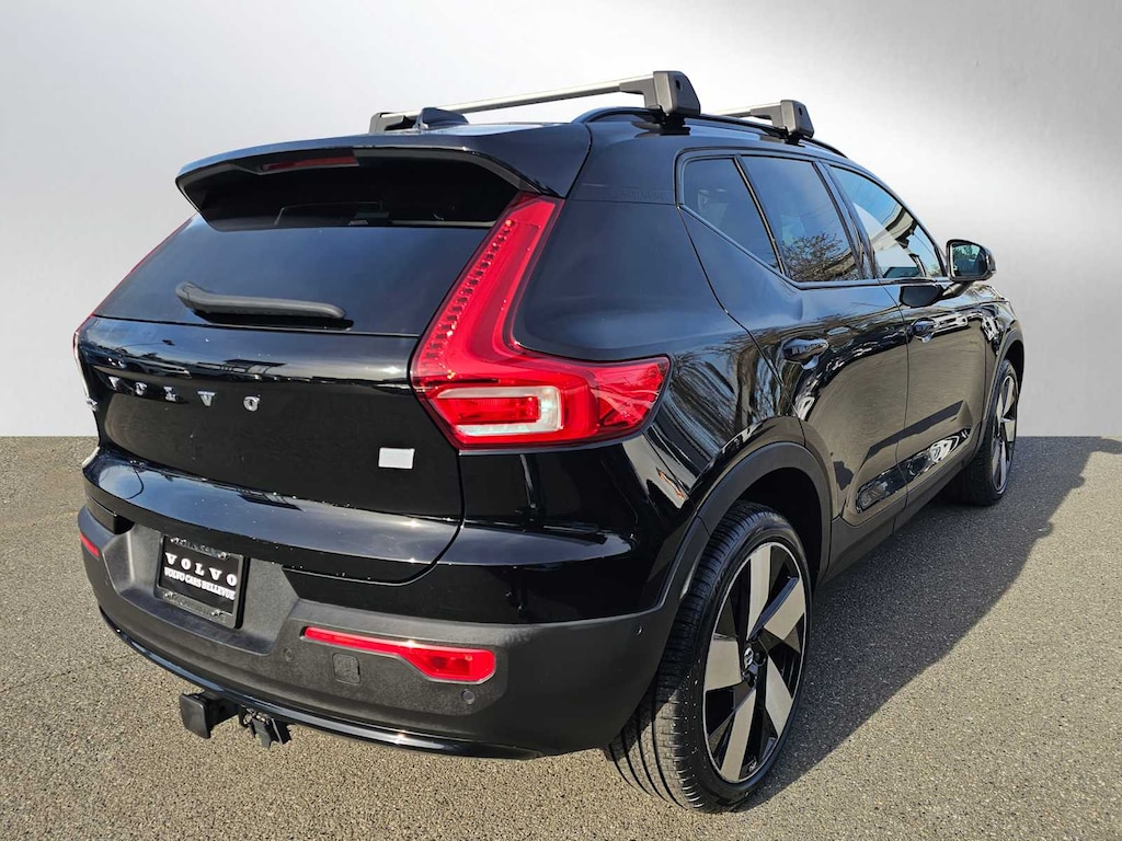 Used 2023 Volvo XC40 Recharge Pure Electric Ultimate SUV