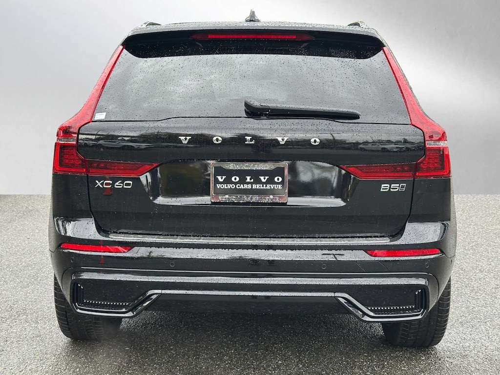 New 2026 Volvo XC60 B5 Ultra SUV