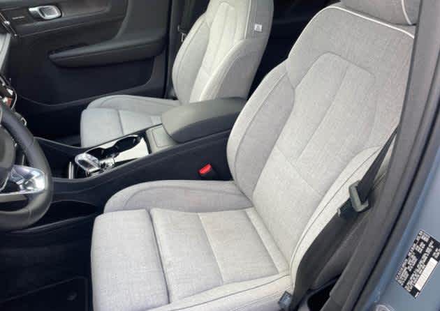 Used 2023 Volvo XC40 Ultimate with VIN YV4ED3UM0P2966806 for sale in Bellevue, WA