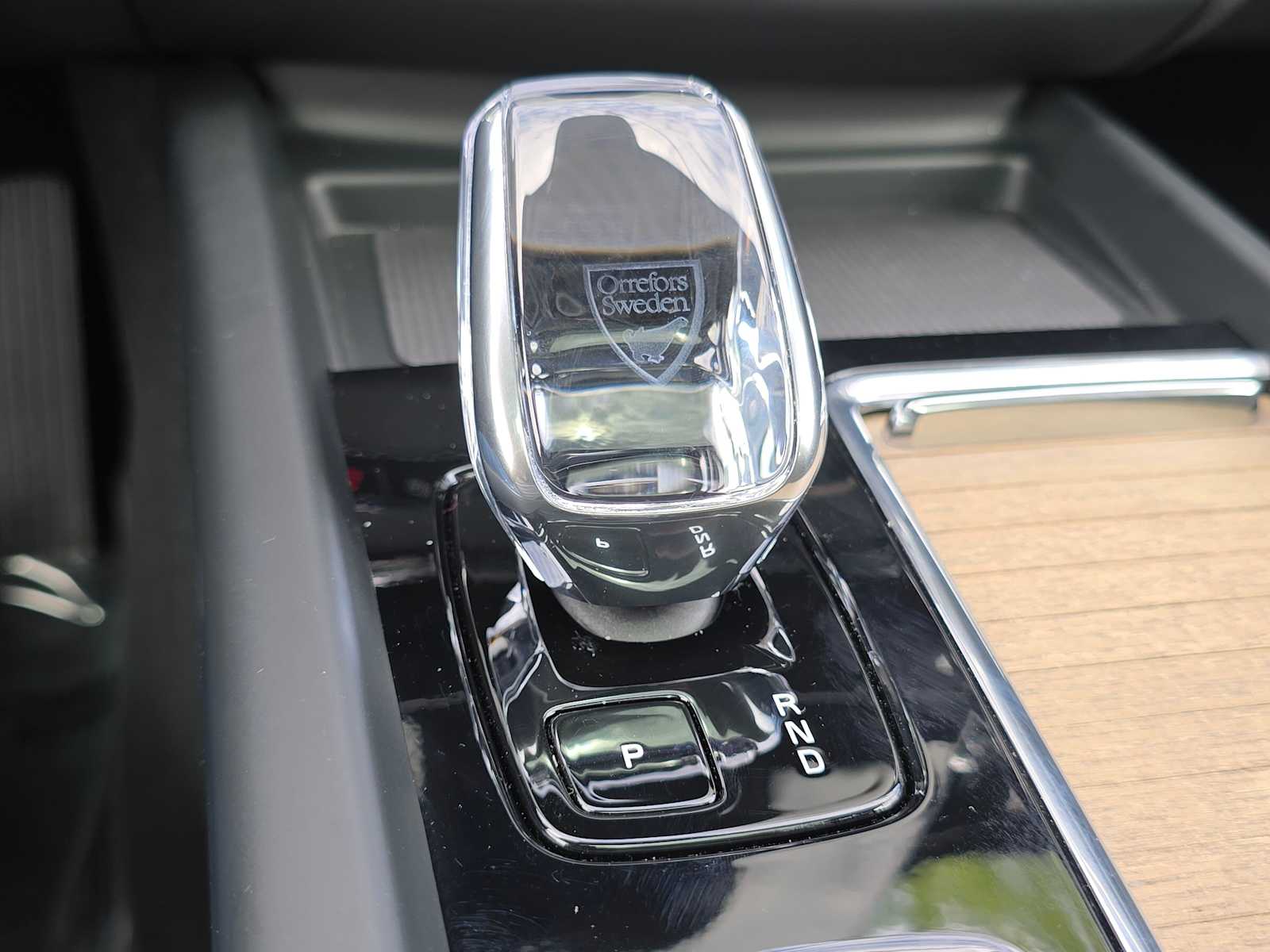 2026 Volvo XC60 Plus - Photo 31