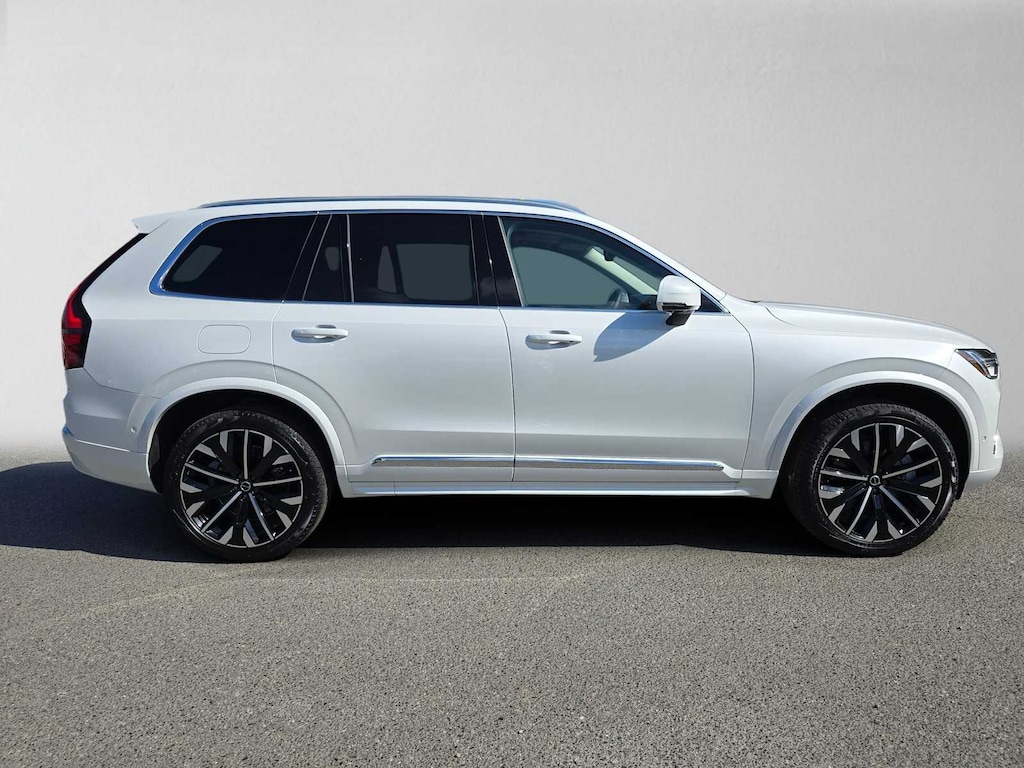 New 2025 Volvo XC90 plug-in hybrid T8 (2025.5) Plus 7-Seater SUV