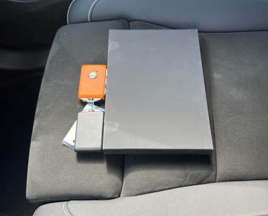 Used 2023 Volvo XC40 Recharge Pure Electric Plus SUV