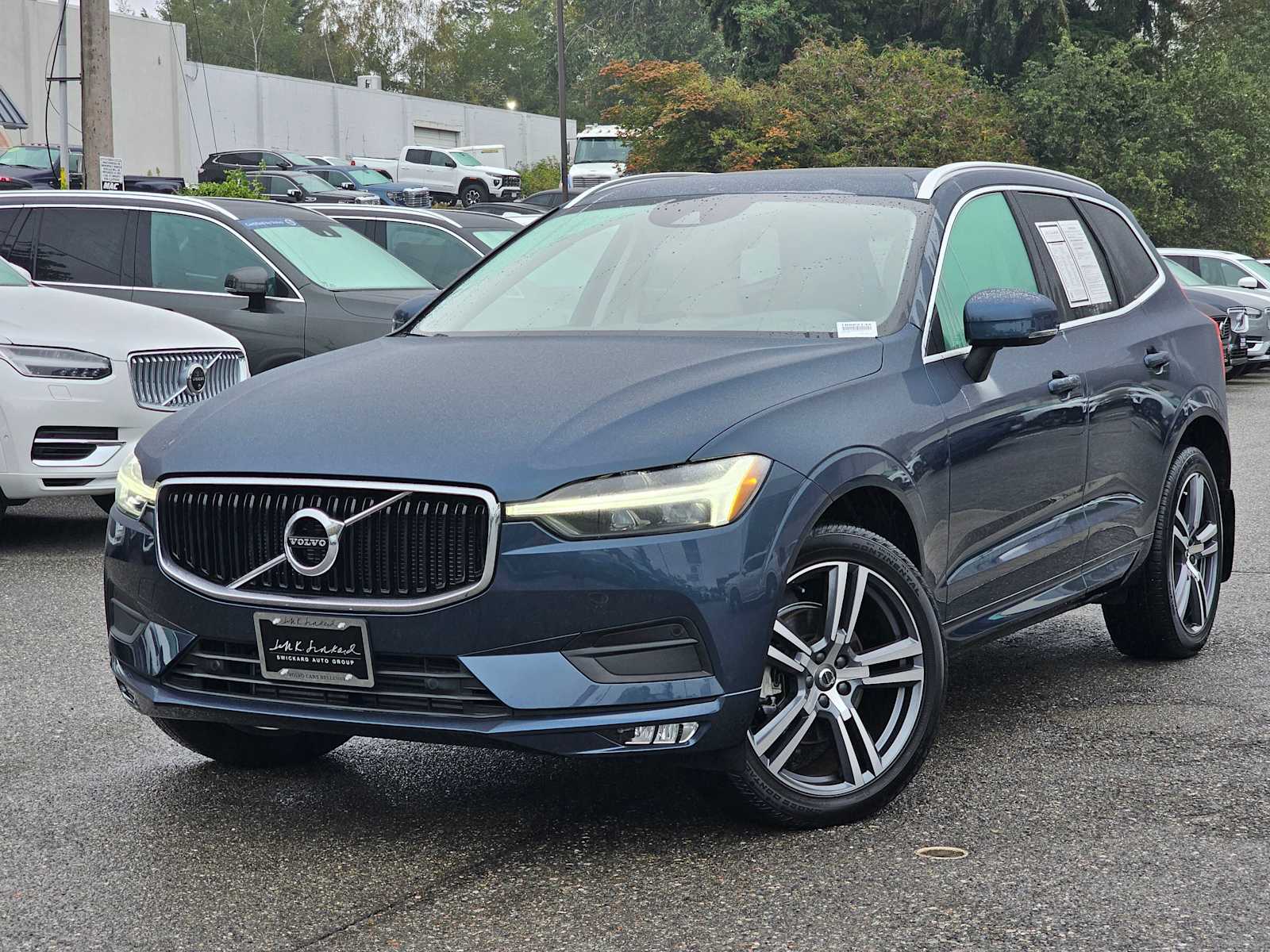 Used 2021 Volvo XC60 Momentum with VIN YV4102RK4M1886213 for sale in Bellevue, WA