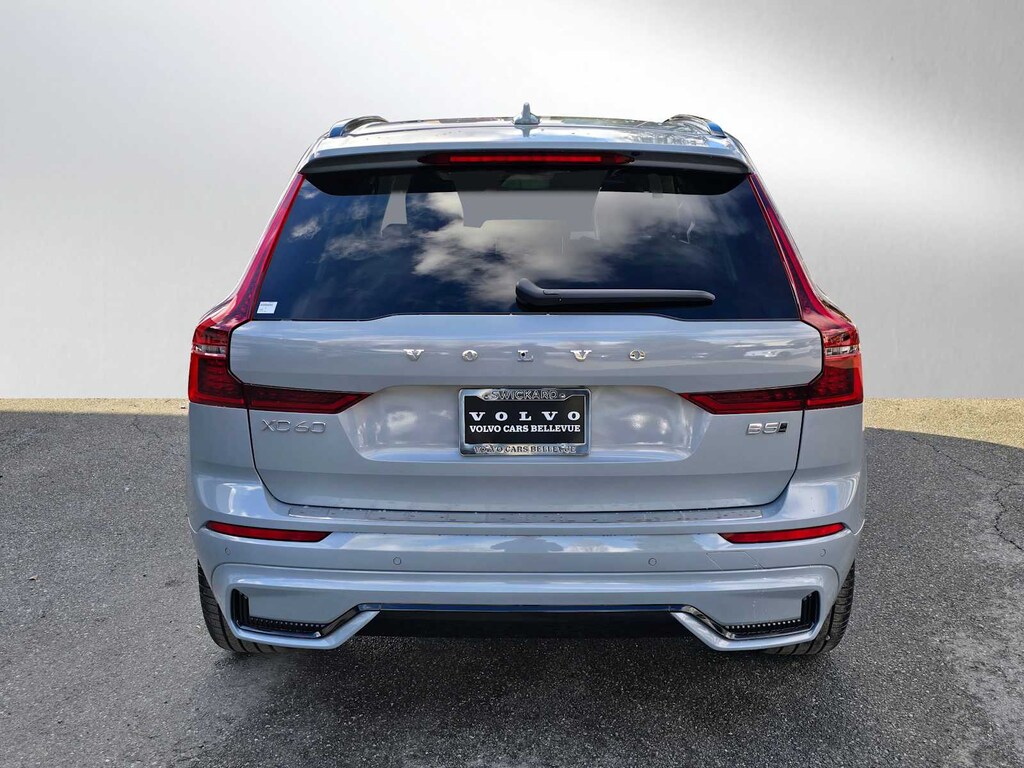 New 2026 Volvo XC60 B5 Ultra SUV
