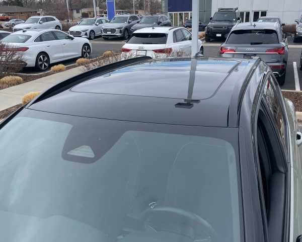 Used 2023 Volvo XC40 Ultimate with VIN YV4ED3UM3P2061296 for sale in Bellevue, WA