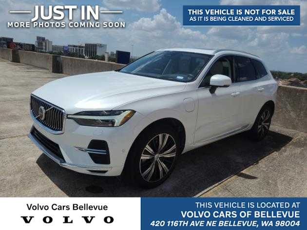 2023 Volvo XC60 Recharge Plug-In Hybrid Ultimate Bright