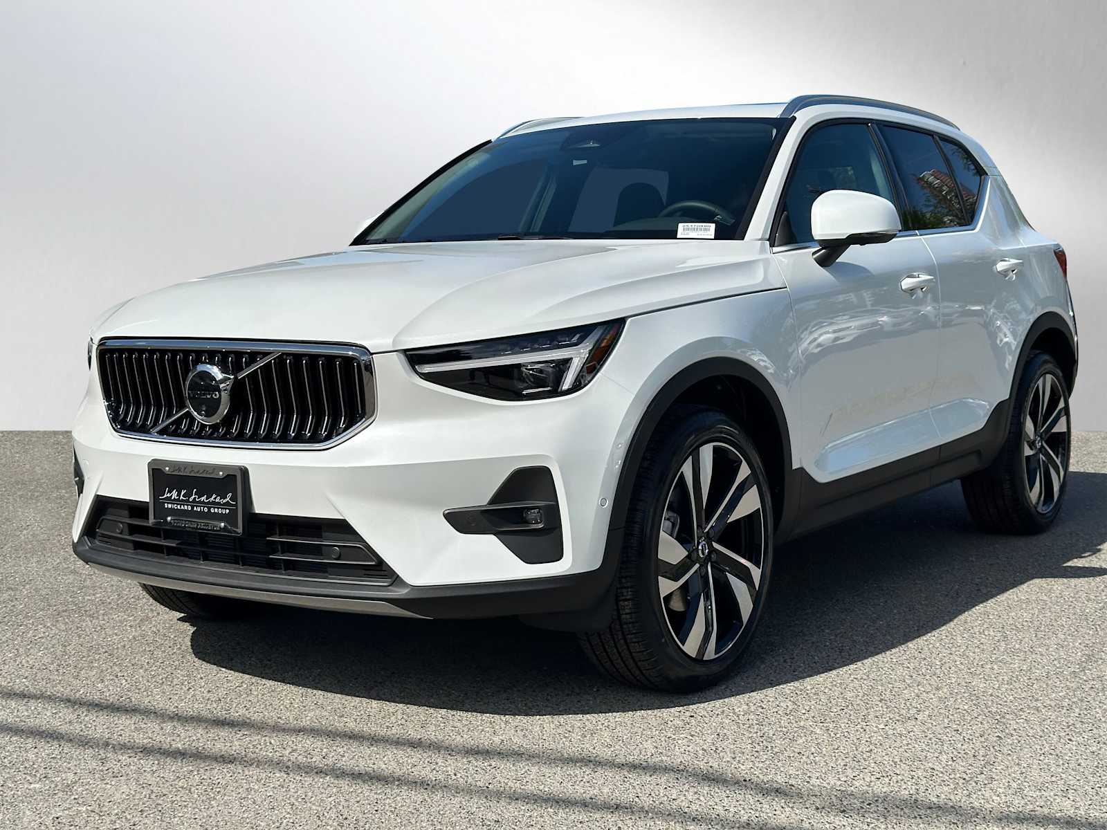 2025 Volvo XC40 Ultra - Photo 7