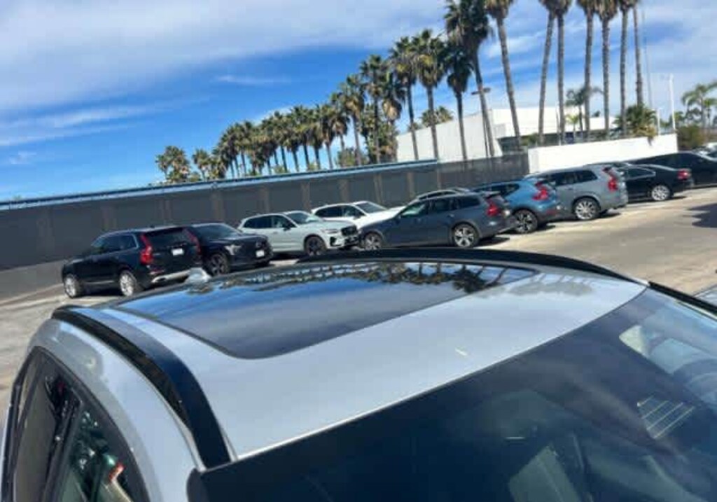 Used 2023 Volvo XC40 Recharge Pure Electric Ultimate SUV