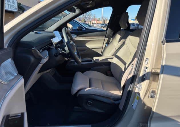 Used 2025 Volvo EX90 Ultra with VIN 7JDEV3VL0SG000643 for sale in Bellevue, WA