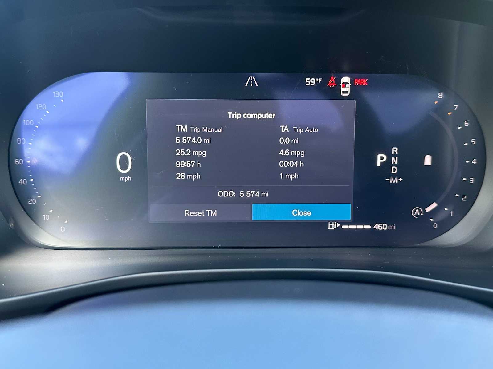 2025 Volvo XC40 Plus - Photo 25