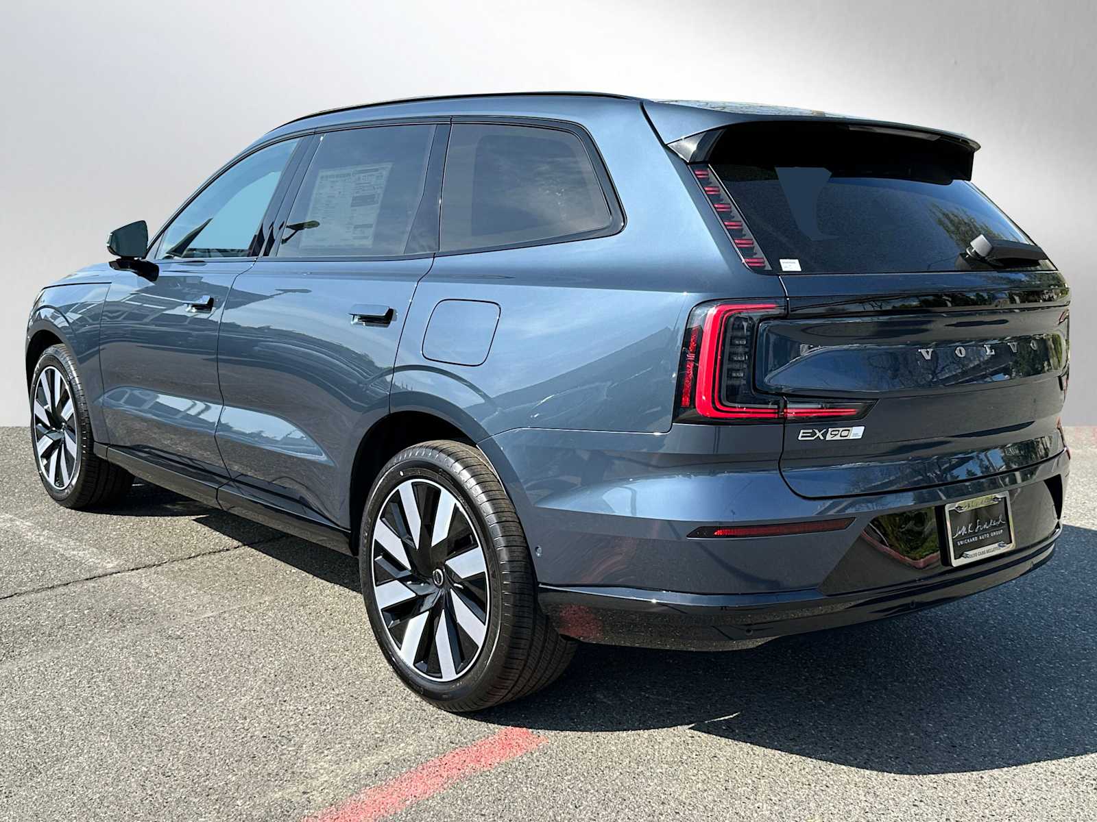 2025 Volvo EX90 Twin Motor Performance Ultra photo 3