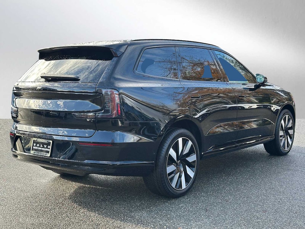 New 2025 Volvo EX90 Twin Motor Plus 7-Seater SUV