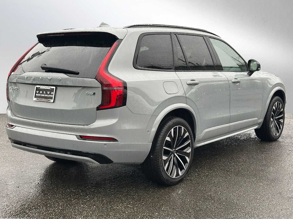 New 2026 Volvo XC90 B6 Ultra Dark Theme 7-Seater SUV