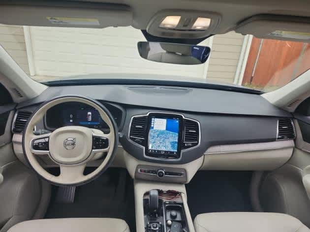 2023 Volvo XC90 Recharge Plus photo 3