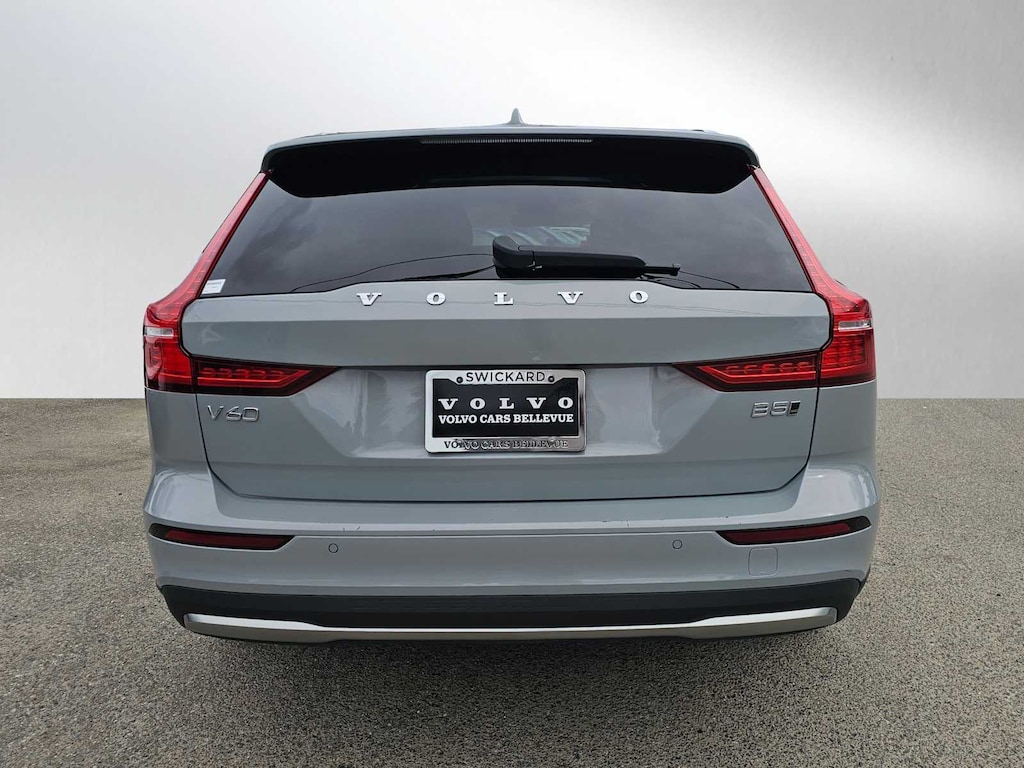 Certified 2025 Volvo V60 Cross Country B5 Plus Wagon