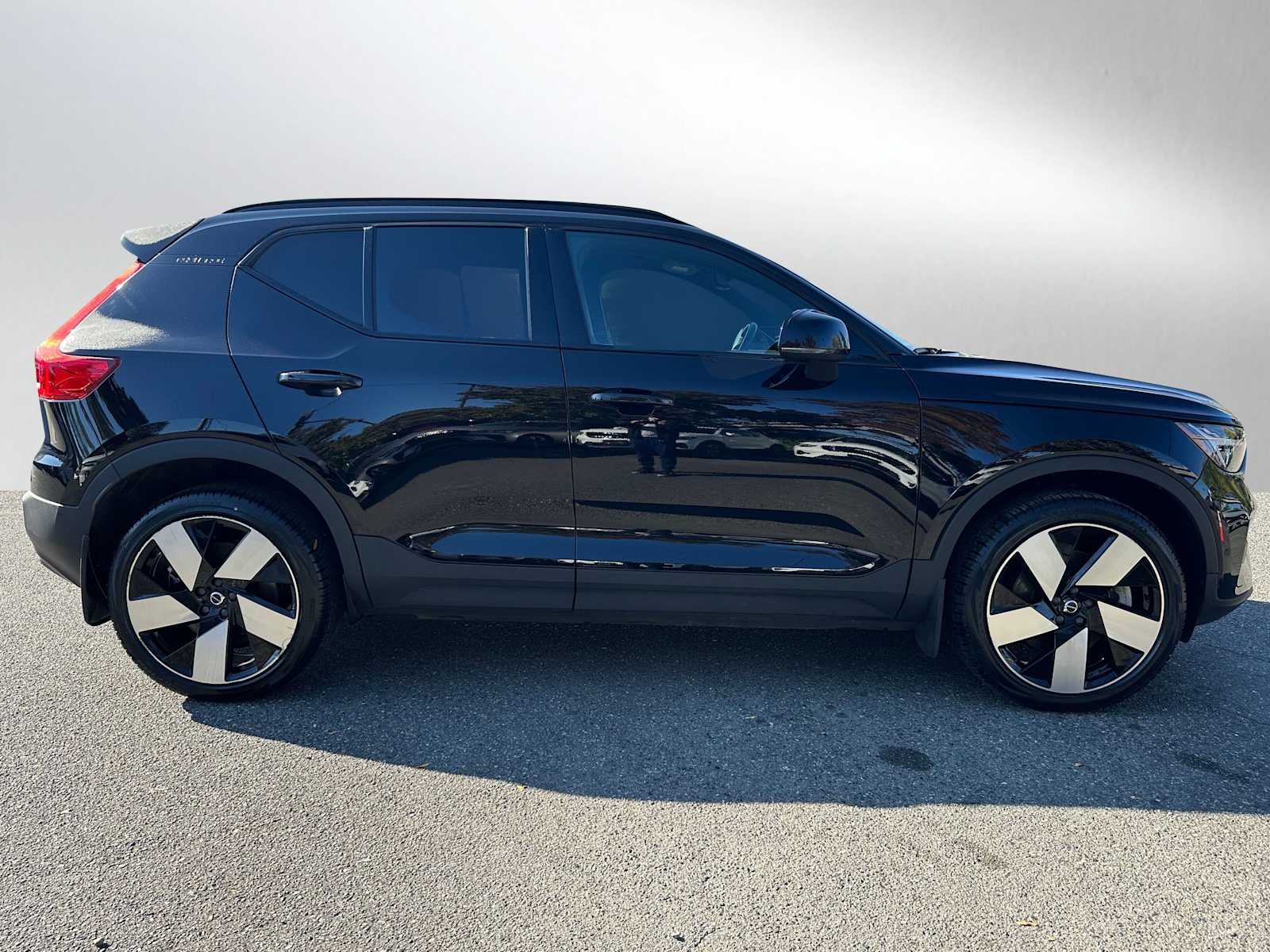 Certified 2023 Volvo XC40 Ultimate with VIN YV4ED3UM2P2048779 for sale in Bellevue, WA