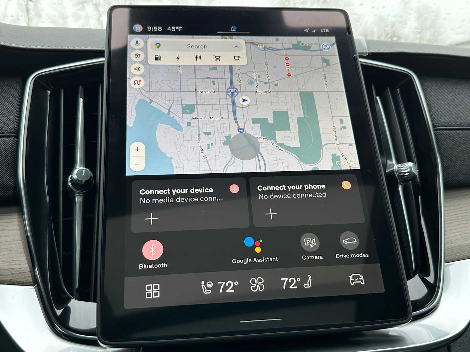 2025 Volvo XC90 Plus - Photo 28