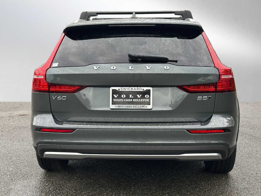 New 2026 Volvo V60 Cross Country B5 Ultra Wagon
