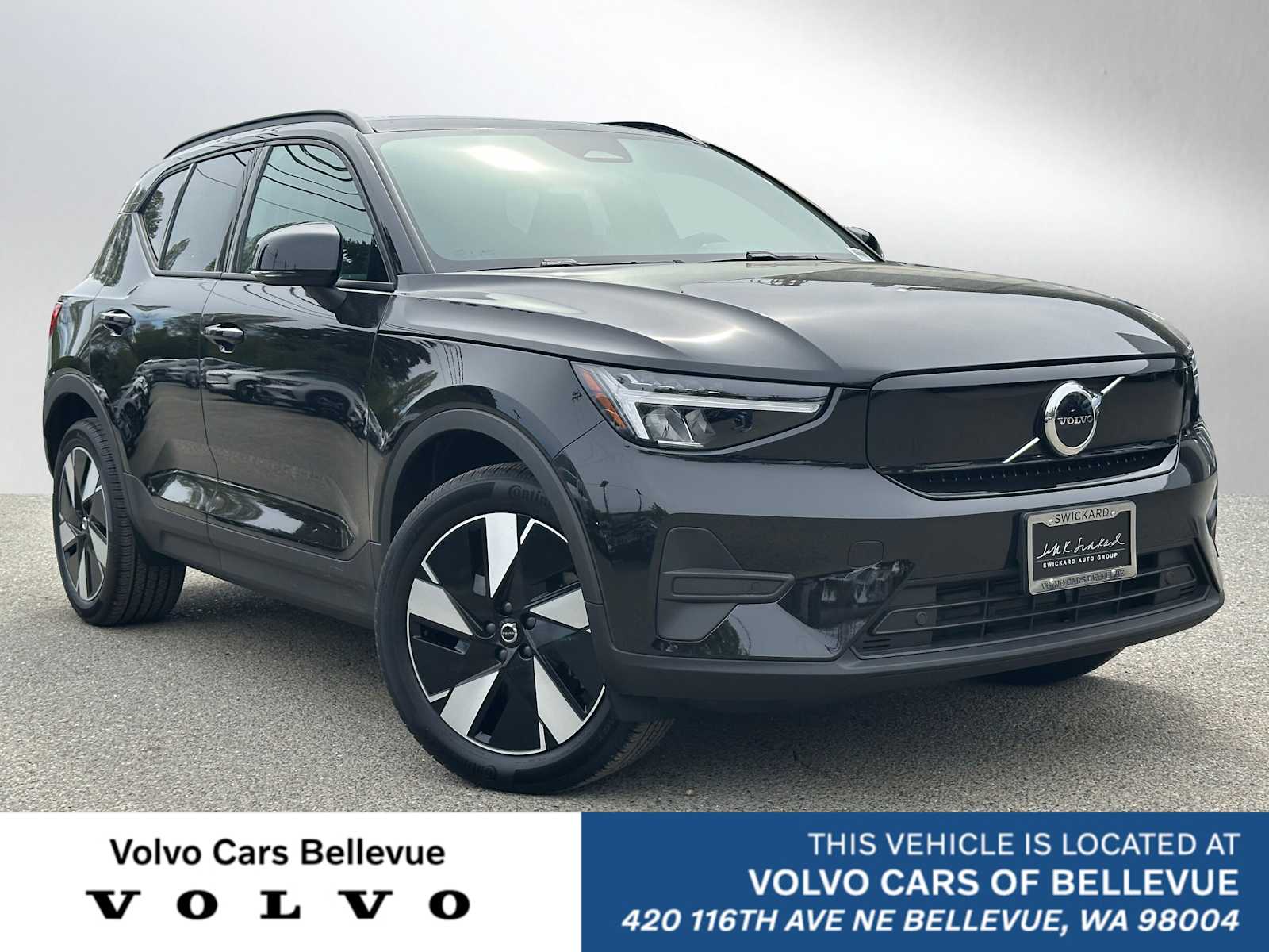 2025 Volvo EX40 Twin Motor Core AWD's photo