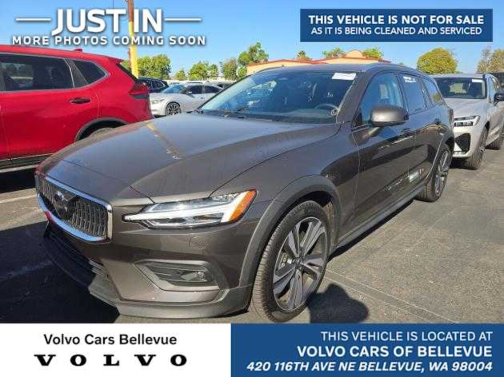 Used 2025 Volvo V60 Cross Country B5 Plus Wagon