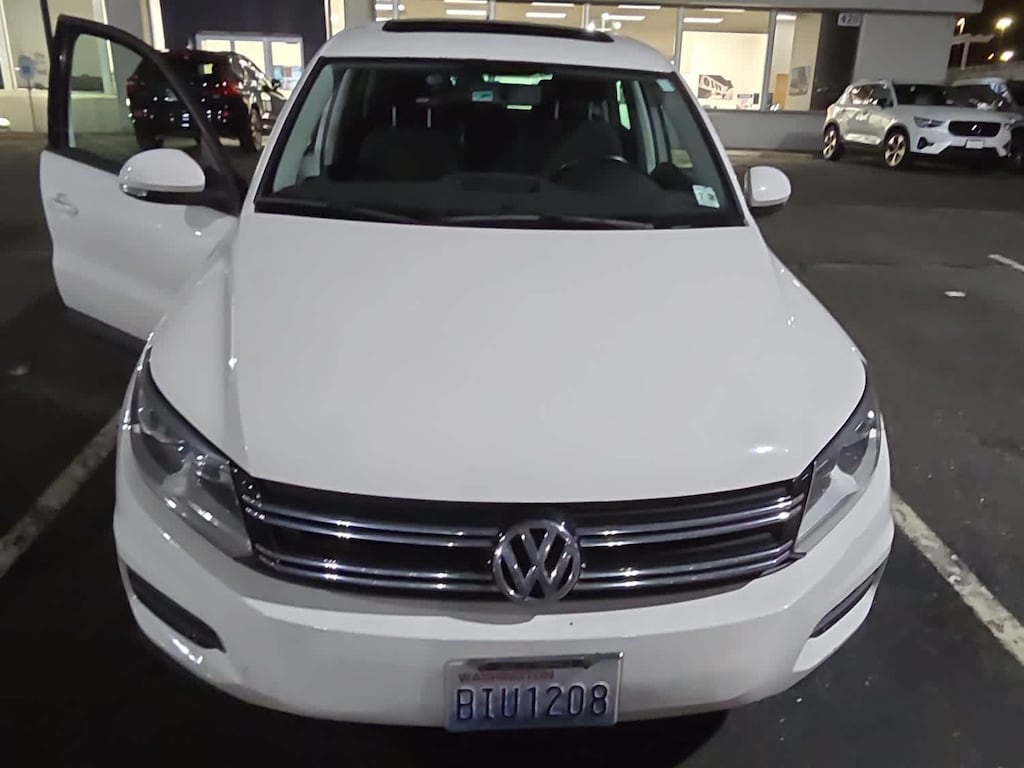 Used 2013 Volkswagen Tiguan SE SUV