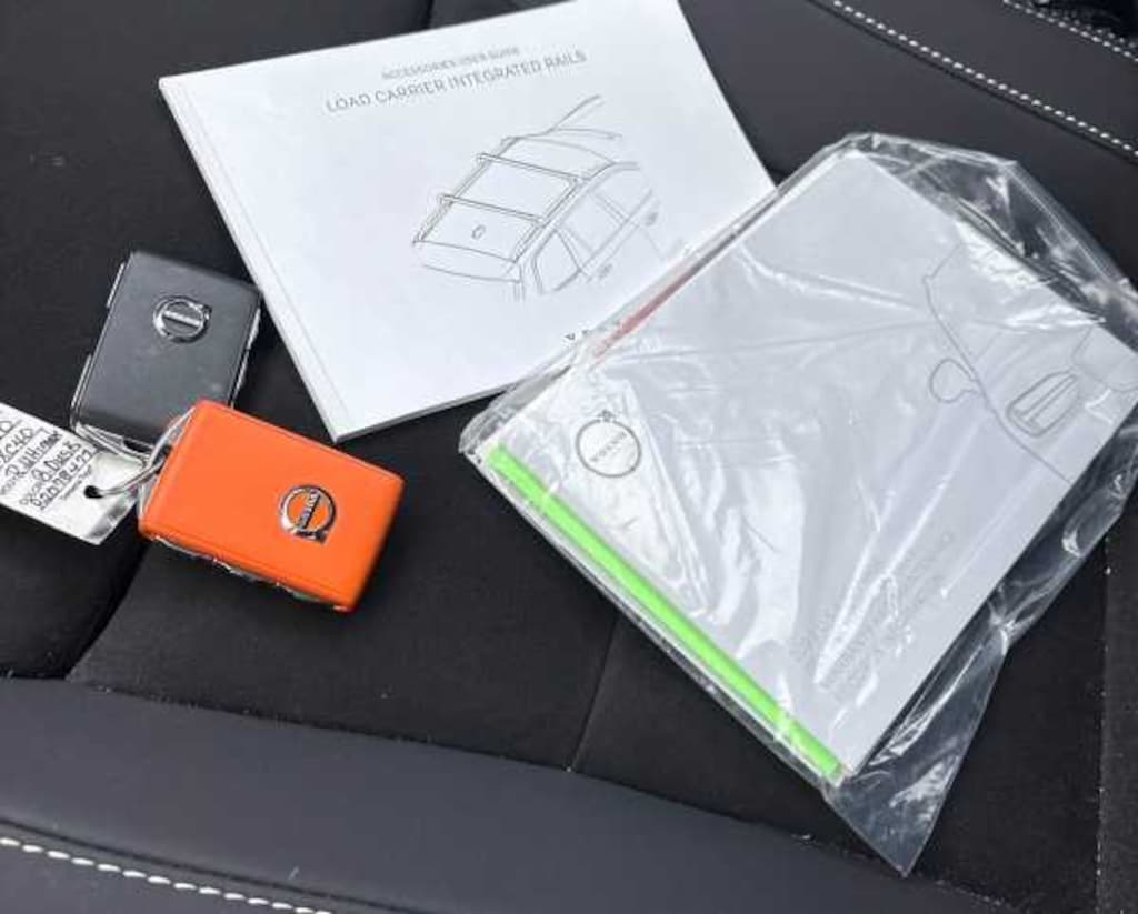 Used 2023 Volvo XC40 Recharge Pure Electric Ultimate SUV