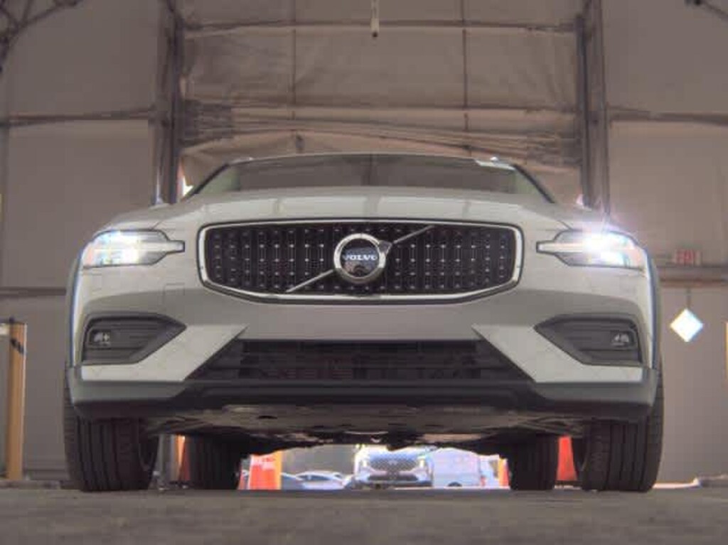 Used 2025 Volvo V60 Cross Country B5 Plus Wagon