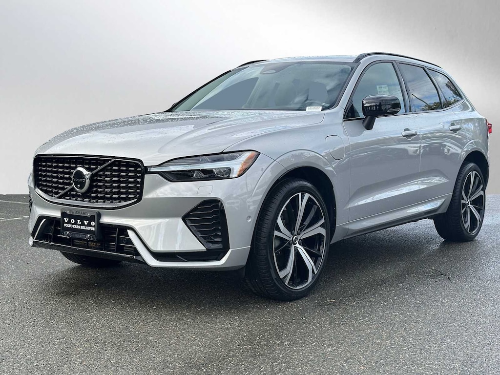 Certified 2023 Volvo XC60 Recharge Plug-In Hybrid Ultimate Dark SUV