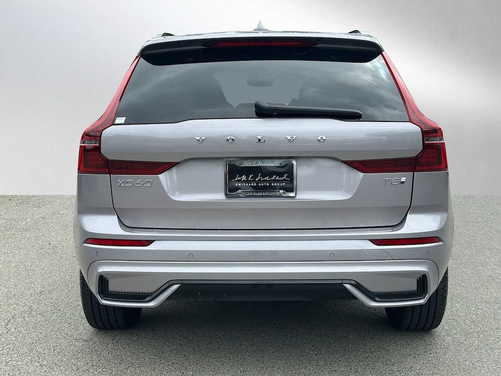 Used 2026 Volvo XC60 plug-in hybrid T8 Core SUV