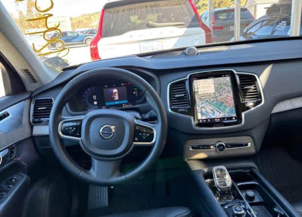 Used 2023 Volvo XC90 Recharge Plug-In Hybrid Ultimate 6-Seater SUV