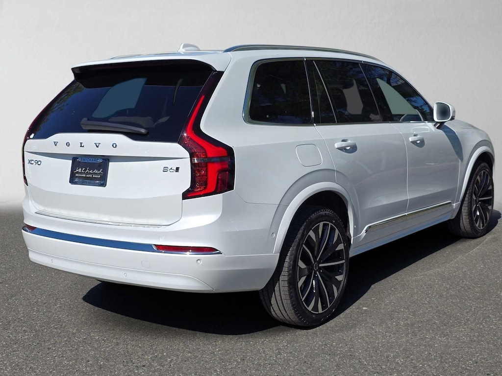 New 2026 Volvo XC90 B6 Plus 7-Seater SUV