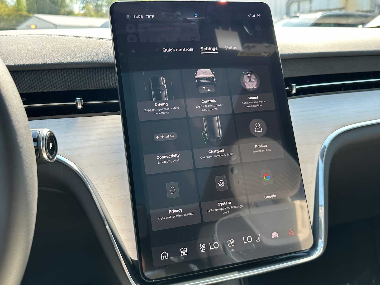2025 Volvo EX90 Ultra - Photo 31