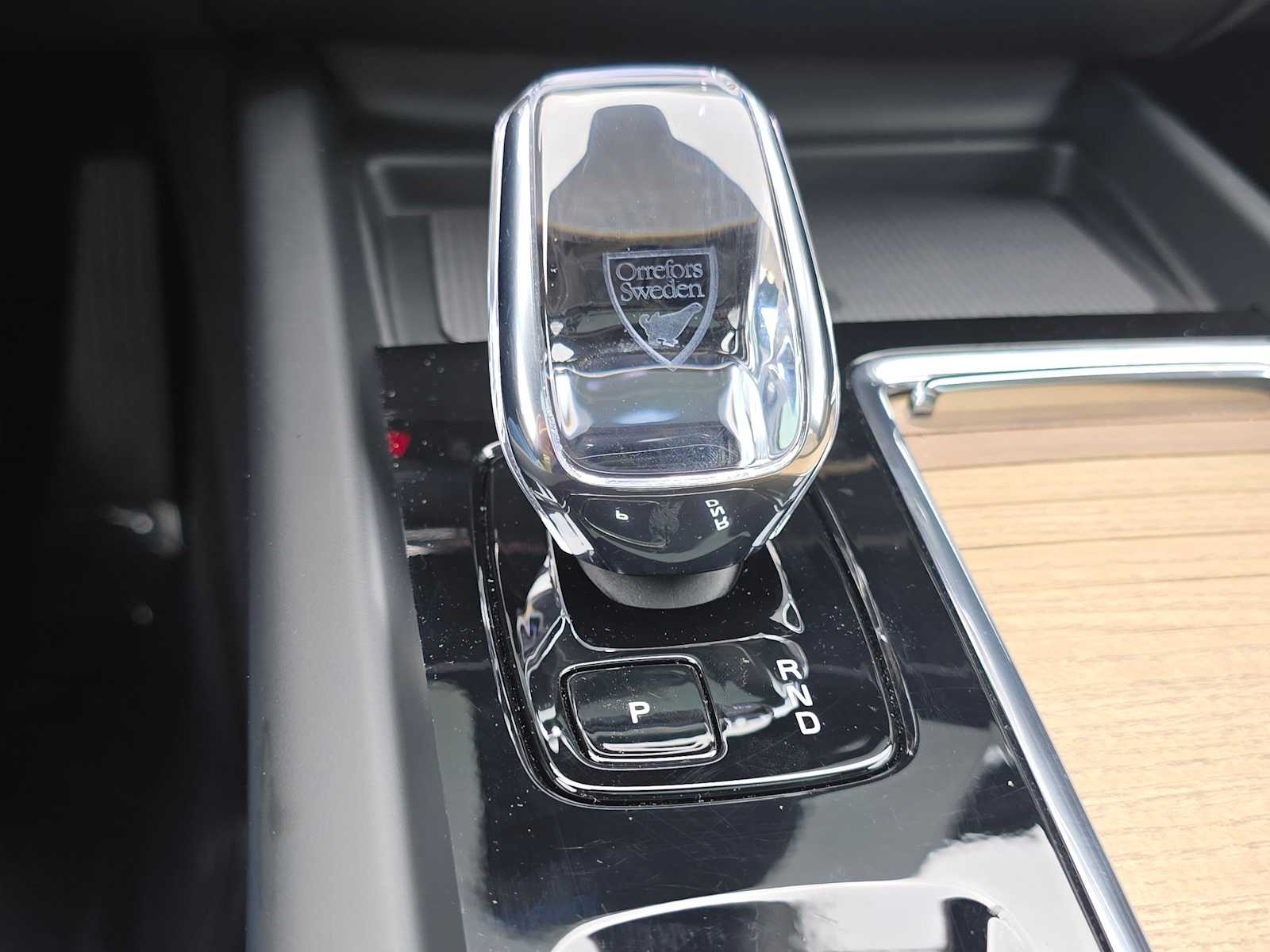 2026 Volvo XC60 Plus - Photo 31