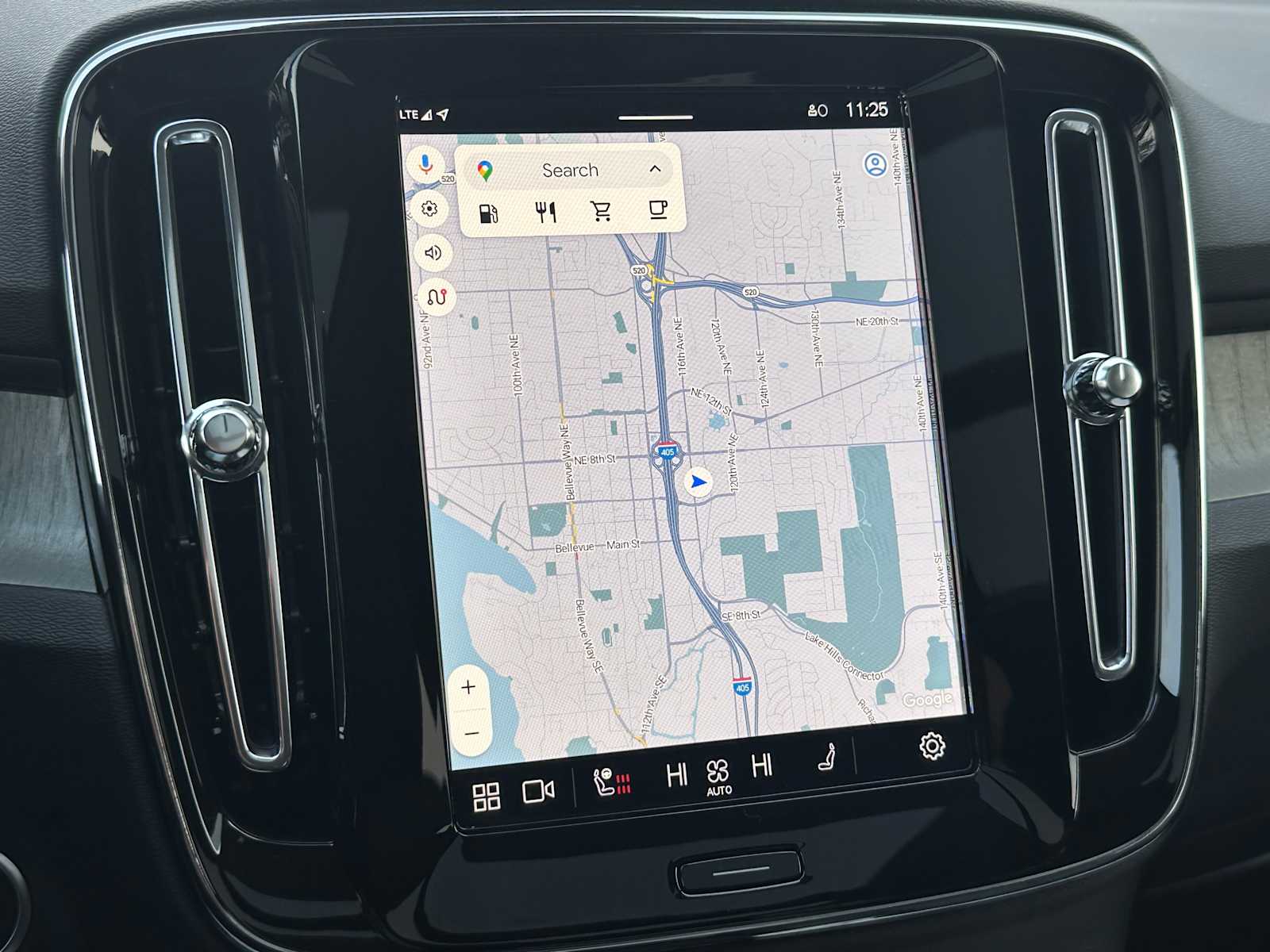 2025 Volvo XC40 Ultra - Photo 27